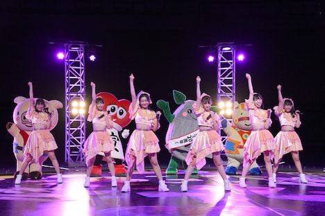 2020年8月にさいたまスーパーアリーナで開催された無観客生配信ライブの様子。