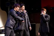 左から春斗、TAKA、優。（撮影：牛島康介）