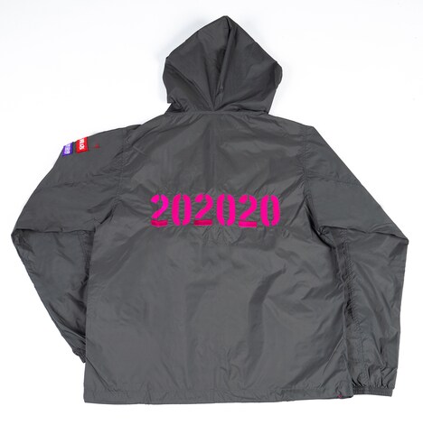 「斉藤和義ROCK'N ROLL CAN NEVER DIEオリジナルウインドブレーカー」デザイン