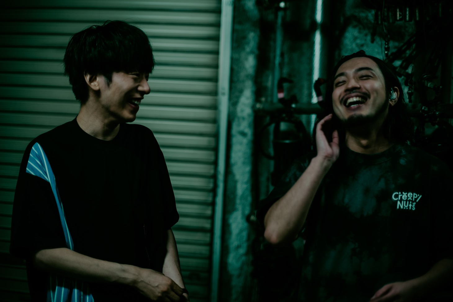 Creepy Nuts（Photo by umihayato / Retouched by HiroyaBrian）