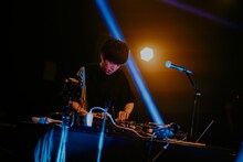 DJ 松永（Creepy Nuts）（Photo by umihayato / Retouched by HiroyaBrian）