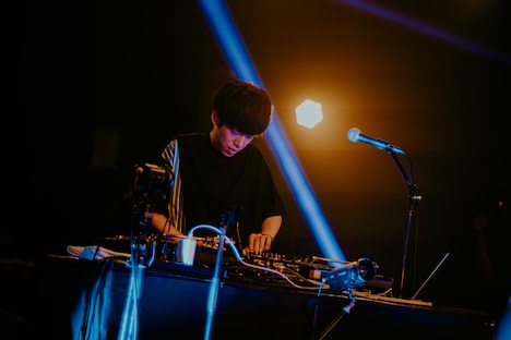 DJ 松永（Creepy Nuts）（Photo by umihayato / Retouched by HiroyaBrian）