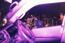 「フラカンの横浜アリーナ -リモートライヴ編- ～生き続けてる事は最大のメッセージ！～」の様子。（撮影：新保勇樹）