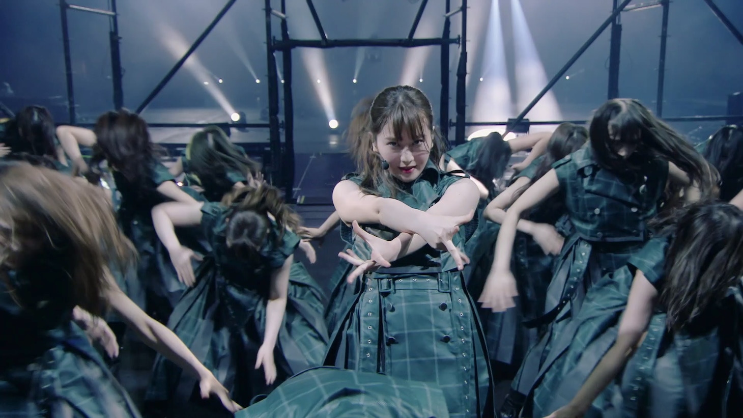 「欅坂46『誰がその鐘を鳴らすのか？』from KEYAKIZAKA46 Live Online,but with YOU!」より。