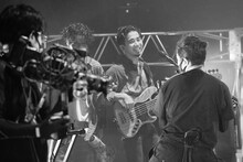 「King Gnu Streaming Live」の様子。（Photo by Kosuke Ito）