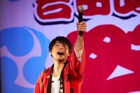 吉田結威（G, Vo）