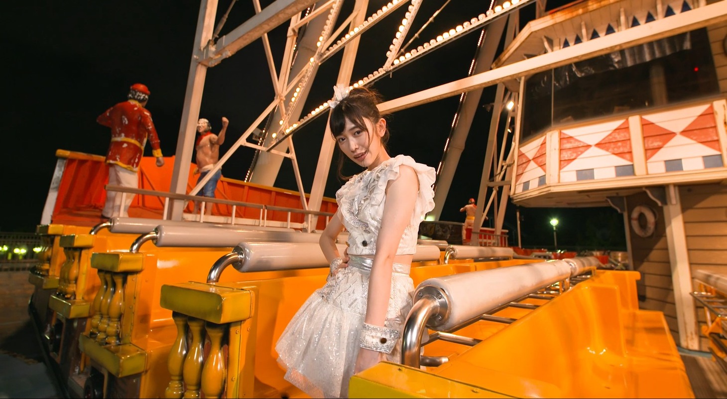 東京・としまえんでパフォーマンスする超ときめき▽宣伝部。（写真提供：エイベックス）