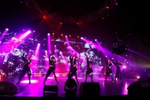 EMPiRE（写真提供：エイベックス）