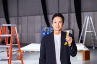 徳井義実（チュートリアル）