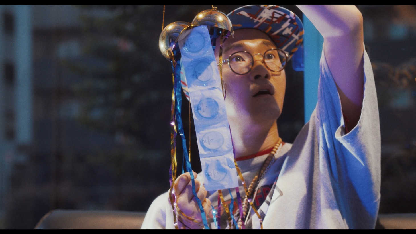 マチーデフ「卒業 〜graDuaTion〜」ミュージックビデオより。