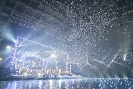 天月-あまつき-「10th Anniversary Live Final!!～Love&Pop～」の様子。（Photo by Tatsuya Kawasaki［isai.inc］）