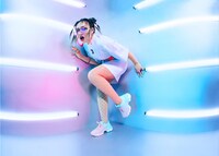 「PULSAR WEDGE」着用ビジュアル