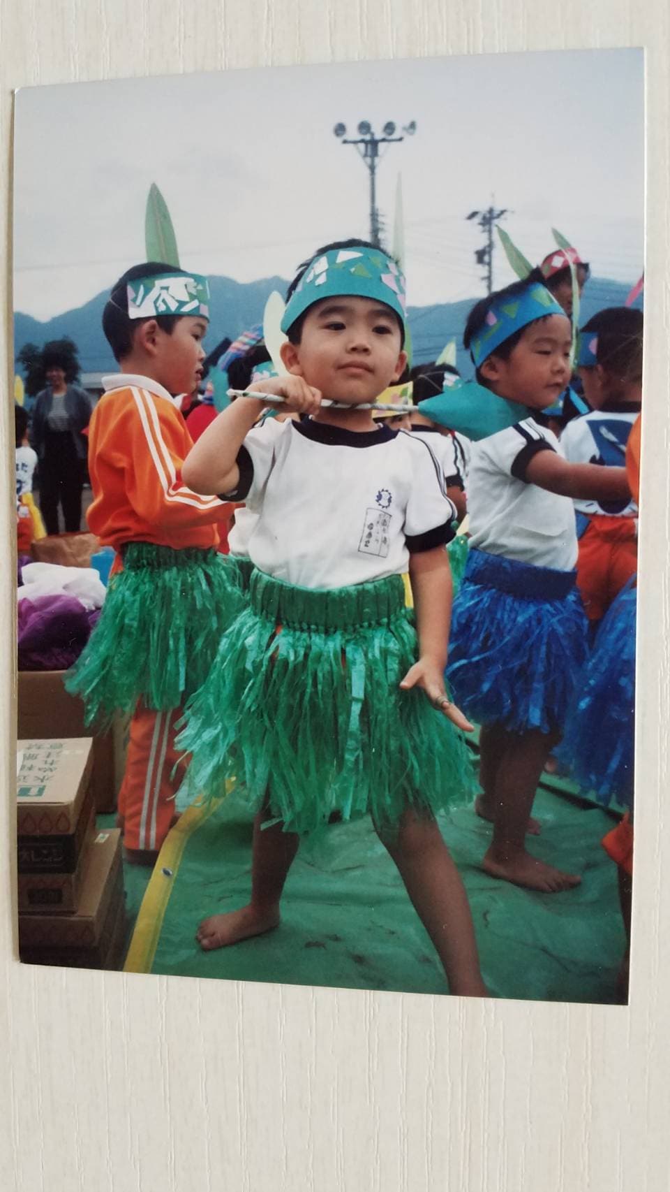 幼少期のアフロ。