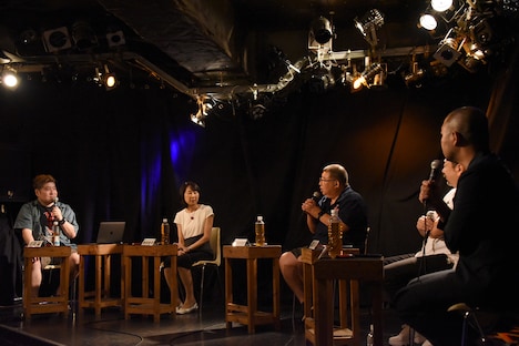 オンライントークイベント「その時、アイドルシーンの歴史が動いた」の様子。