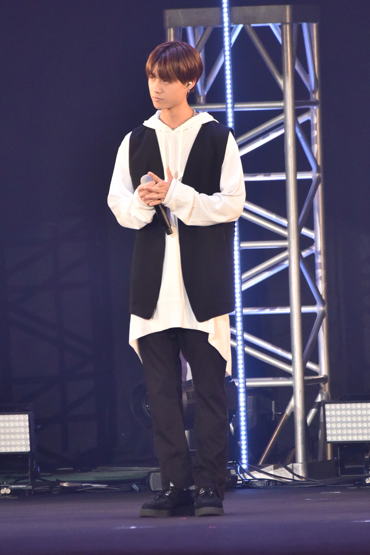 宇原雄飛（DEEP SQUAD） - 日向坂46佐々木久美、E-girls楓＆佐藤晴美