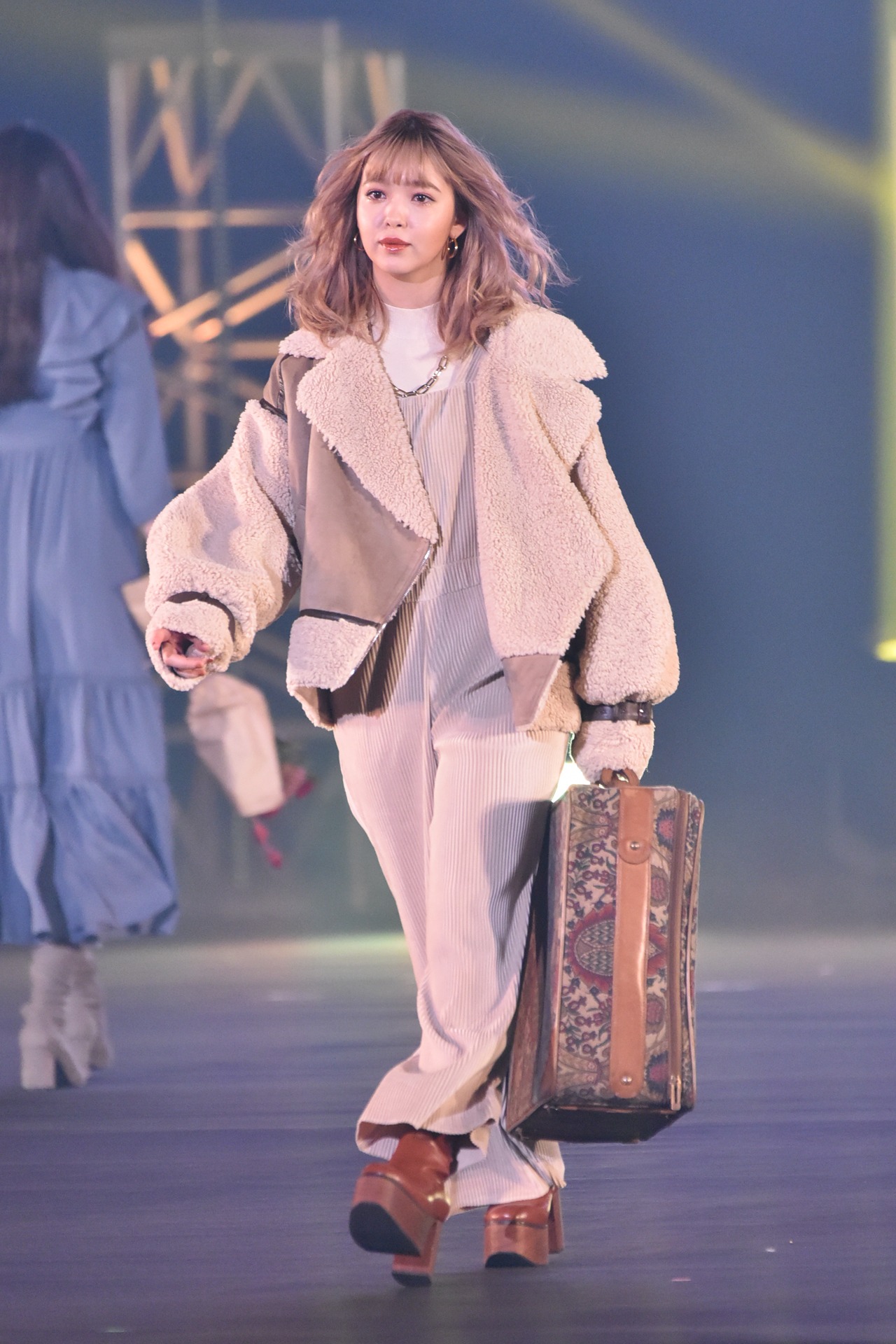 藤田ニコル