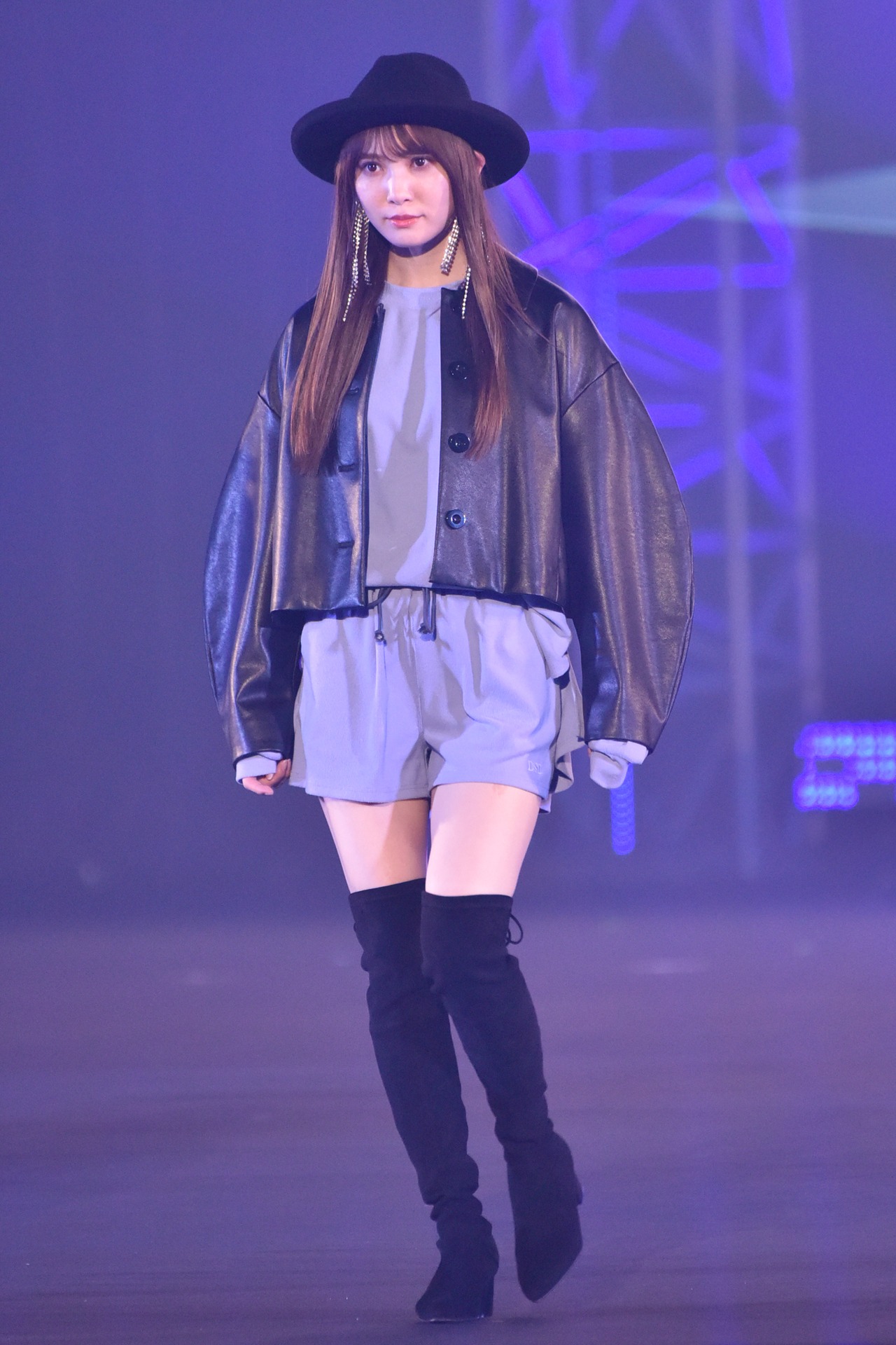加藤史帆