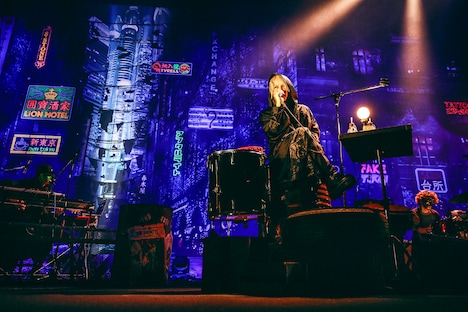 「HYDE LIVE 2020 Jekyll & Hyde」の様子。（撮影：岡田貴之）