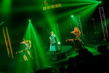 GO TO THE BEDS（Photo by sotobayashi kenta）