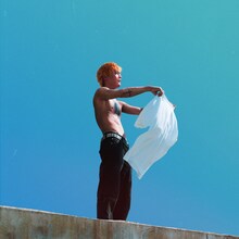 TYOSiN「blue blue」配信ジャケット