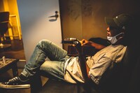 松崎兵太（G, Cho）（撮影：岩渕直人）