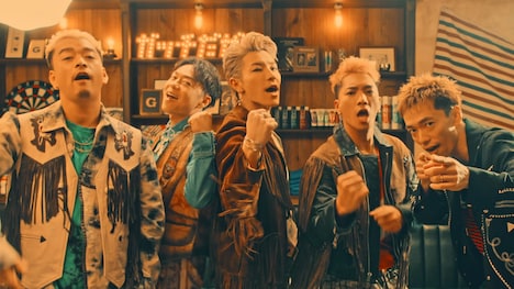 「ガッチだぜ!!」ミュージックビデオより。