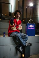 「Go Louder Interview」より。