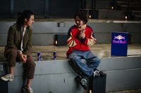 「Go Louder Interview」より。