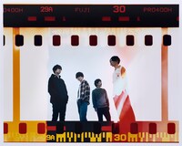 BUMP OF CHICKENの新しいアーティスト写真。
