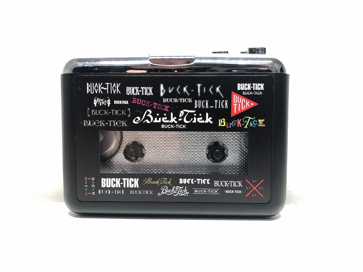BUCK-TICKポータブルカセットテーププレーヤー」外観 - BUCK-TICK新作 
