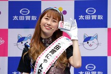 佐々木彩夏（写真提供：太田胃散 PR事務局）