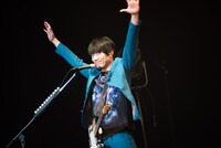 加藤隆志（G）（Photo by Masamine Akiyama）