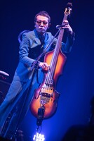 川上つよし（B）（Photo by Masamine Akiyama）