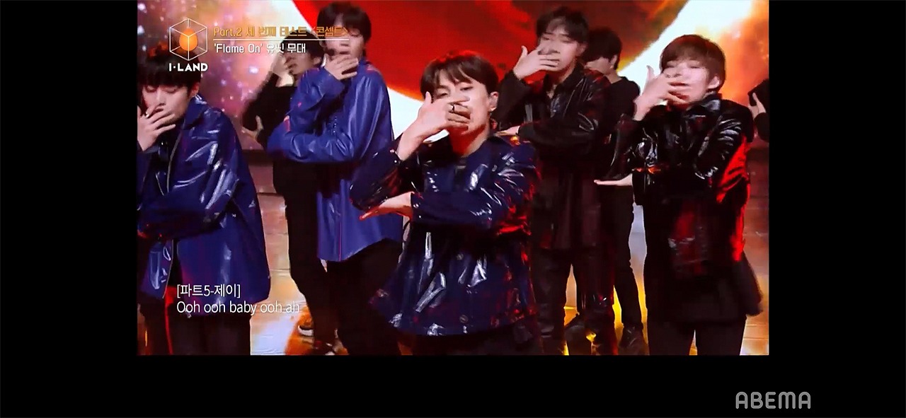 「Flame On」ユニットのパフォーマンス。(c)AbemaTV,Inc.