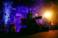 「『HYDE LIVE 2020 Jekyll & Hyde』Acoustic Day」の様子。（写真提供：ユニバーサルミュージック）