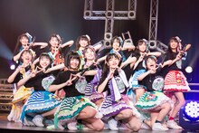 虹のコンキスタドール「無観客"Summer"ワンマンLIVE The Beginning of 12Stories」の様子。