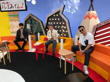 左から吉田山田、AK-69。