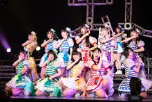 虹のコンキスタドール「無観客"Summer"ワンマンLIVE The Beginning of 12Stories」の様子。