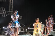 虹のコンキスタドール「無観客"Summer"ワンマンLIVE The Beginning of 12Stories」の様子。