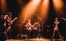 UNCHAIN（撮影：ヤマダマサヒロ）