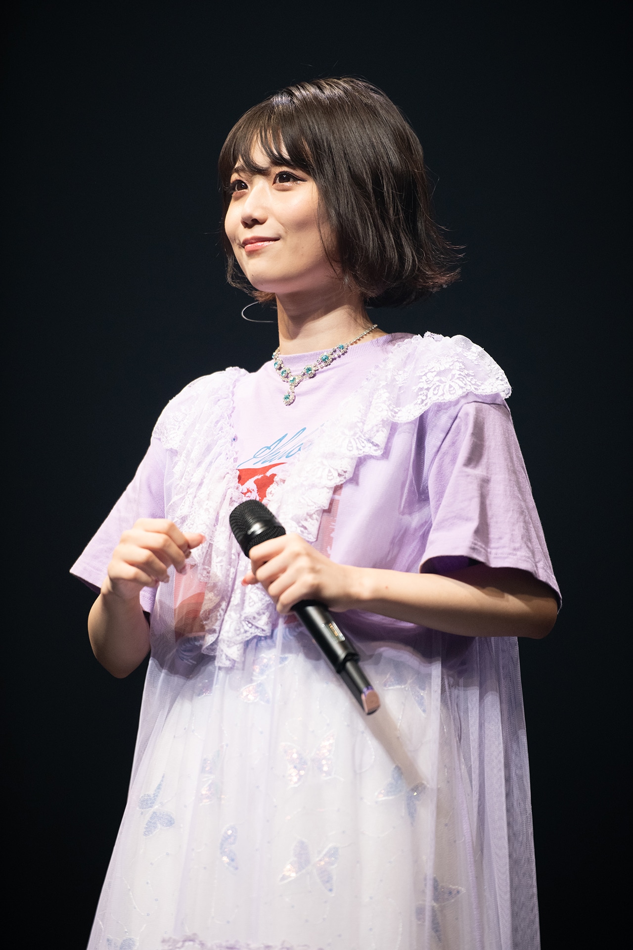小山ひな