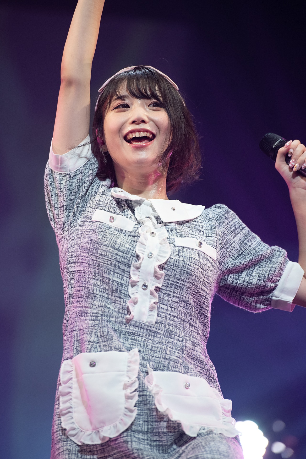 小山ひな