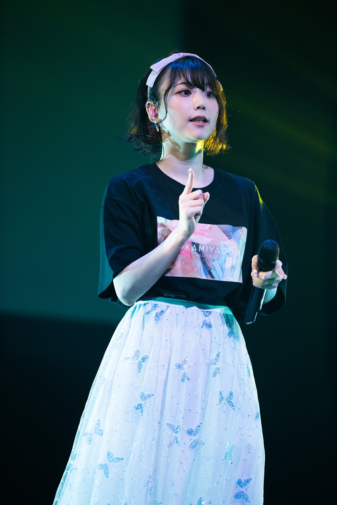 小山ひな