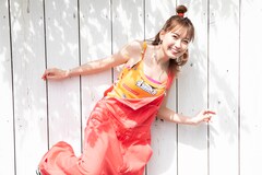 斉藤朱夏のミニアルバムにDJみそしるとMCごはんや畑亜貴ら参加、初めてラップに挑戦