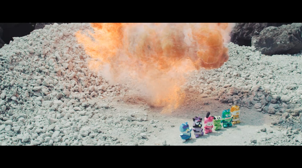 サンリオキャラがコロナ禍の鬱憤を募集、そして爆破（動画あり