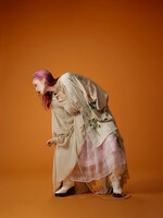 「装苑」2020年11月号より、LiSA。