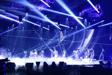 「The Typhoon Eye」を披露するTHE RAMPAGE from EXILE TRIBE。（写真提供：LDH JAPAN）