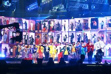 「WELCOME 2 PARADISE」を披露するTHE RAMPAGE from EXILE TRIBE。（写真提供：LDH JAPAN）