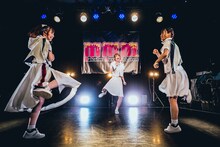 Malcolm Mask McLaren「SONIC BOOM TOUR 東京追加公演 ～Malcolm Mask McLaren 5th anniversary～」の様子。（写真提供：エイジアプロモーション）