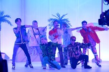 「SUMMER HYPE」をパフォーマンスするBALLISTIK BOYZ from EXILE TRIBE。（写真提供：LDH JAPAN）